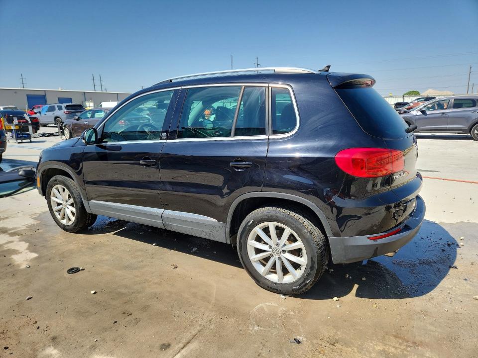2017 Volkswagen Tiguan მანქანა იყიდება აუქციონზე, vin: WVGSV7AX6HK017637, აუქციონის ნომერი: 46690916