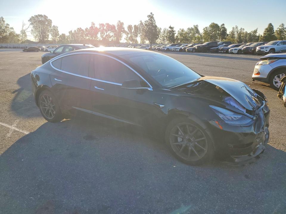 2020 Tesla Model 3 მანქანა იყიდება აუქციონზე, vin: 5YJ3E1EA9LF804731, აუქციონის ნომერი: 46585586