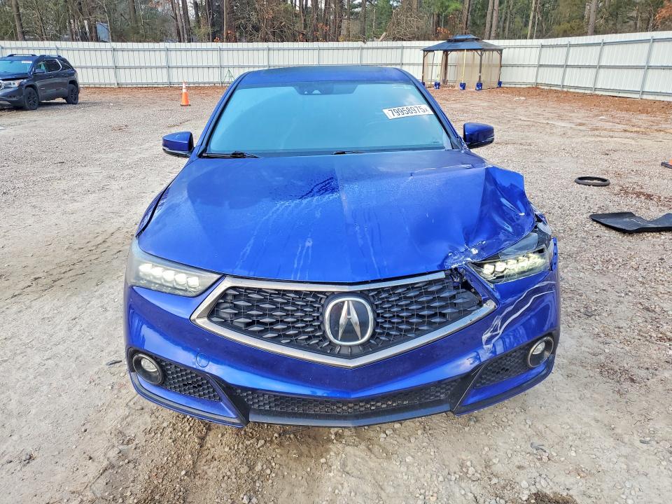 79958975 :رقم المزاد ، 19UUB2F63JA002115 vin ، 2018 Acura Tlx مزاد بيع