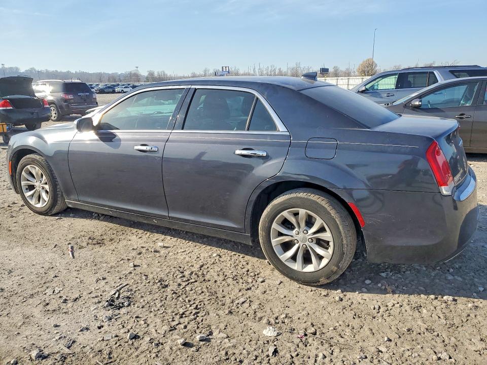 Продажа на аукционе авто 2018 Chrysler 300, vin: 2C3CCAAG6JH239737, номер лота: 46521896