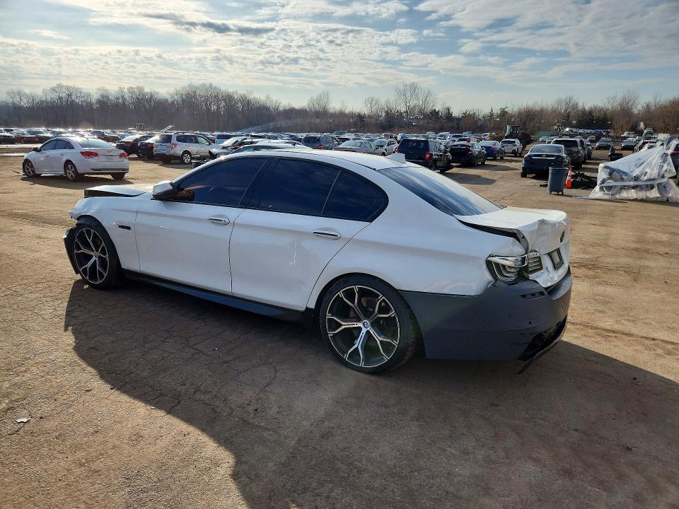 45702796 :رقم المزاد ، WBAKP9C56GD981029 vin ، 2016 Bmw 550 مزاد بيع