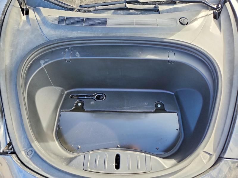 2018 Tesla Model 3 მანქანა იყიდება აუქციონზე, vin: 5YJ3E1EA1JF005040, აუქციონის ნომერი: 46113746