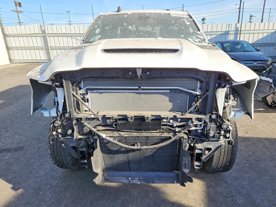 67289495 :رقم المزاد ، 3C6UR5FL8RG357254 vin ، 2024 Ram 2500 مزاد بيع