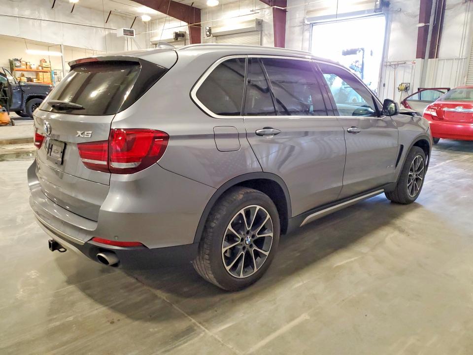 Продажа на аукционе авто 2017 Bmw X5, vin: 5UXKR0C52H0V49666, номер лота: 47811306