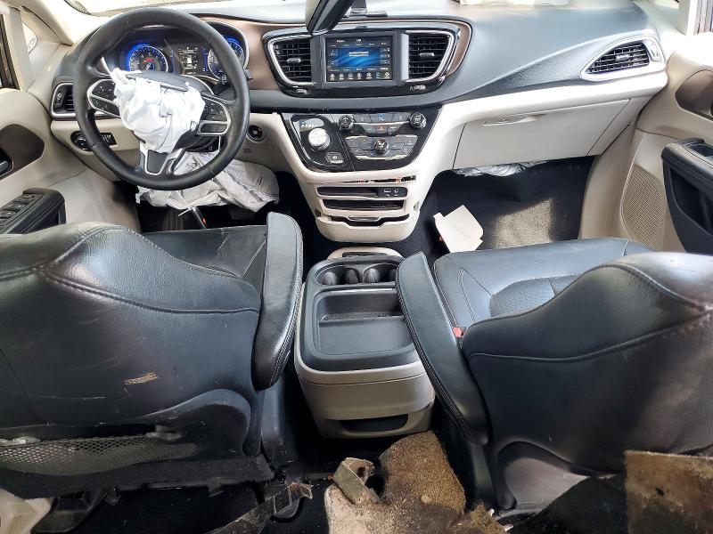 45760866 :رقم المزاد ، 2C4RC1BG9KR650761 vin ، 2019 Chrysler Pacifica مزاد بيع