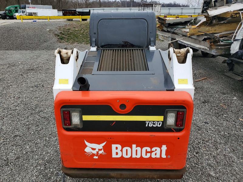 2018 Bobcat T630 მანქანა იყიდება აუქციონზე, vin: AJDT15881, აუქციონის ნომერი: 46889436