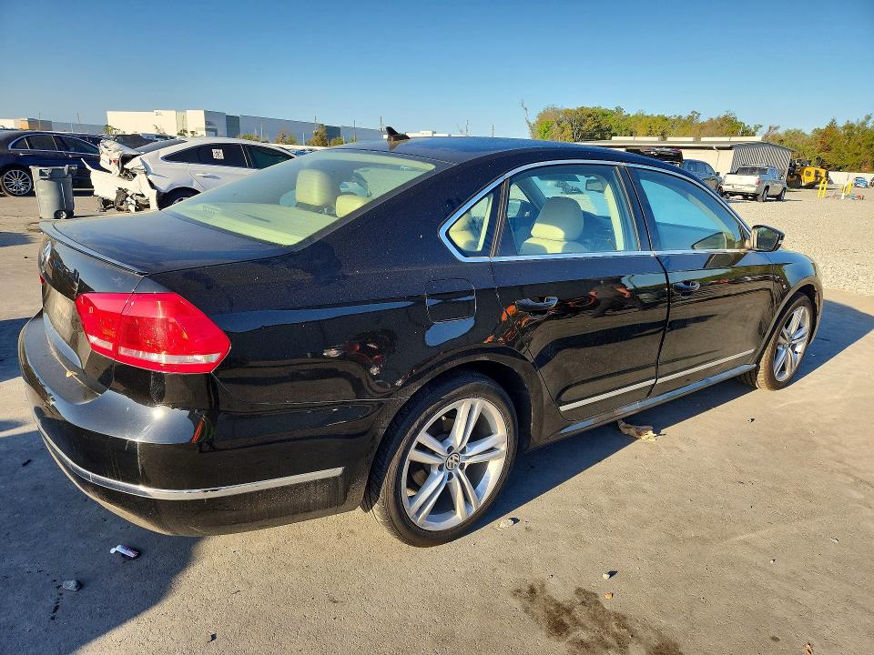 Продажа на аукционе авто 2013 Volkswagen Passat, vin: 1VWCN7A31DC012868, номер лота: 41660576