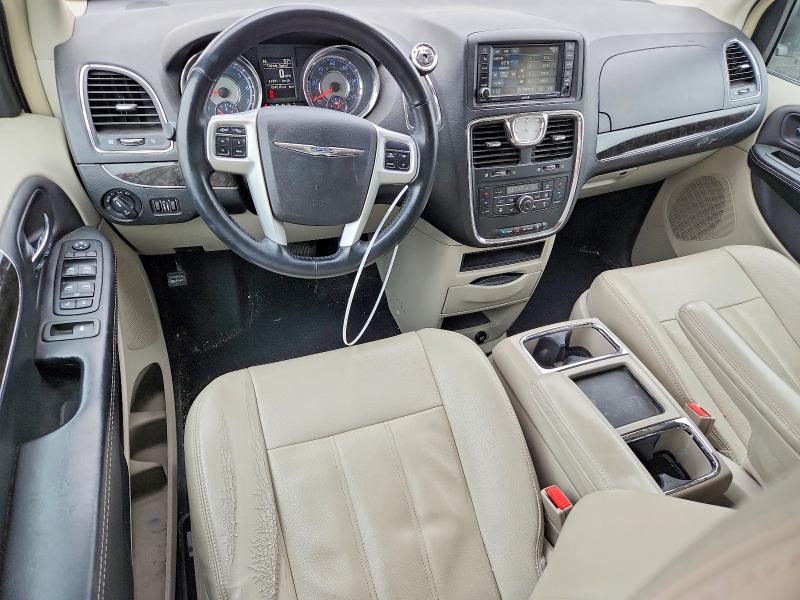2015 Chrysler Town & Country მანქანა იყიდება აუქციონზე, vin: 2C4RC1BG9FR521733, აუქციონის ნომერი: 46400356