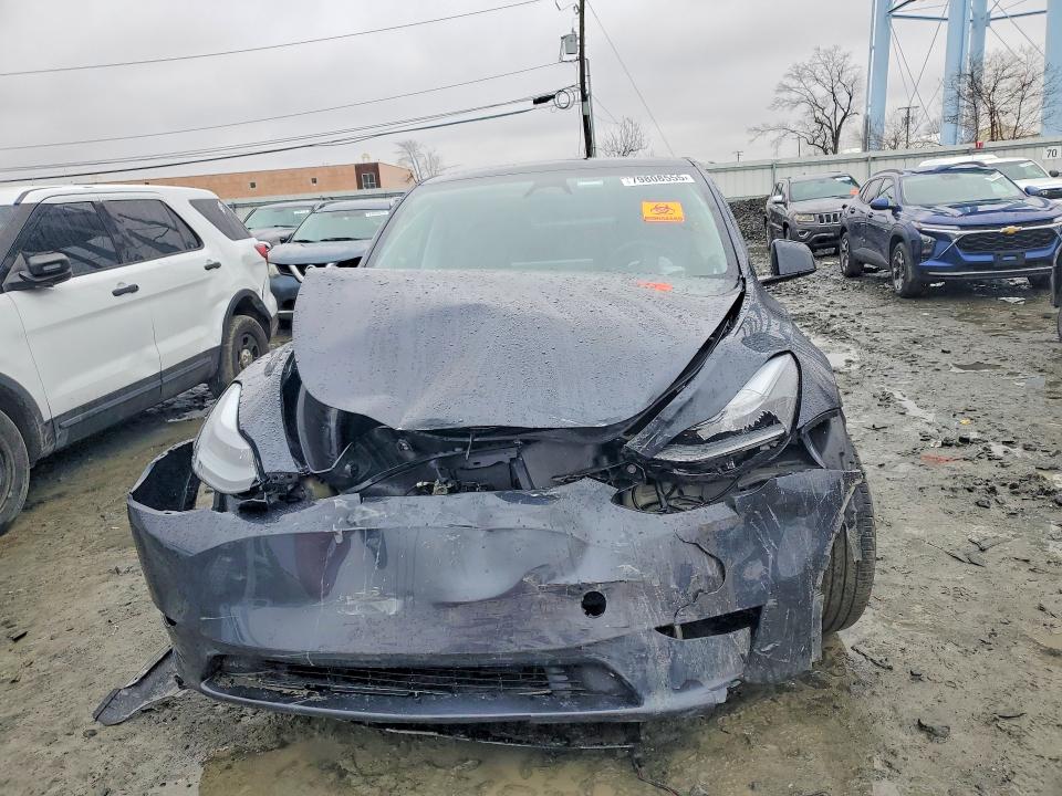 2024 Tesla Model Y მანქანა იყიდება აუქციონზე, vin: 7SAYGDEF0RA264286, აუქციონის ნომერი: 79808555