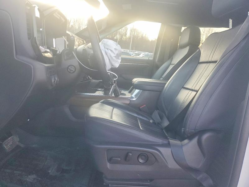 Продаж на аукціоні авто 2023 Chevrolet Silverado, vin: 1GCUDJED0PZ243076, номер лоту: 46420226