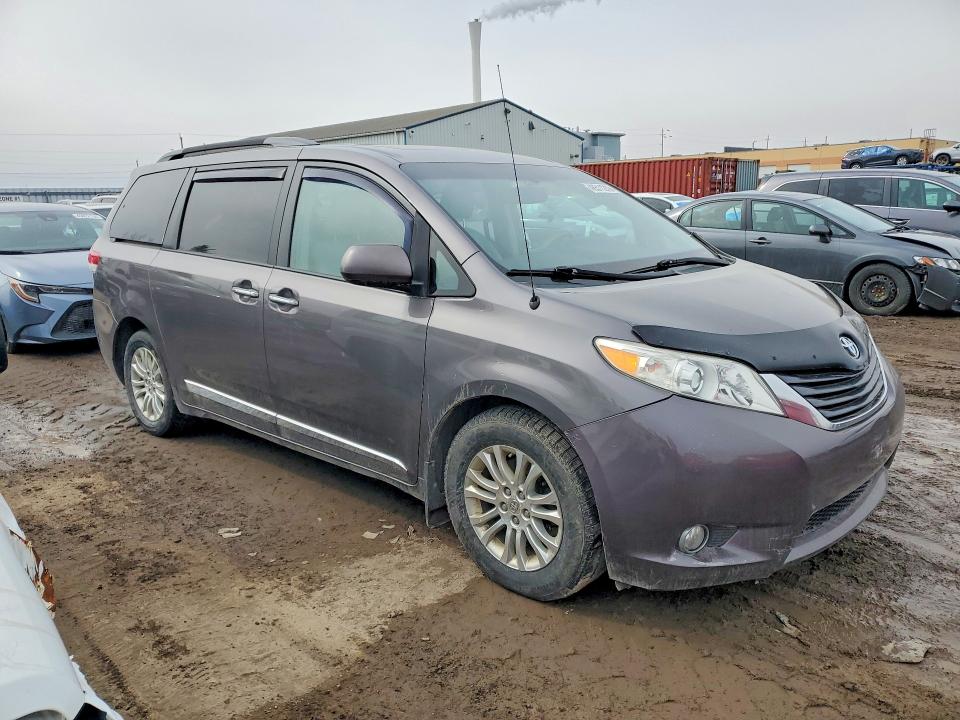 Продажа на аукционе авто 2013 Toyota Sienna, vin: 5TDYK3DC7DS354863, номер лота: 46511216