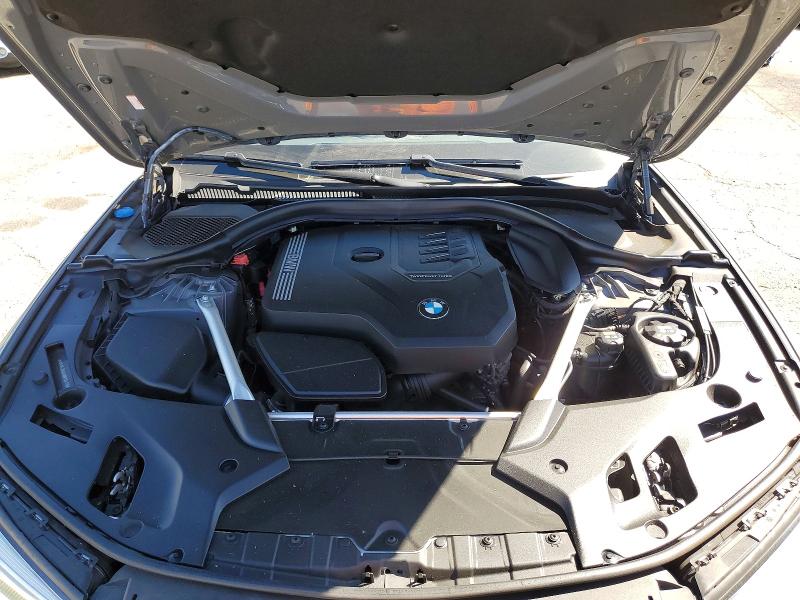 45824386 :رقم المزاد ، WBA53BH04NWX84178 vin ، 2022 Bmw 530 مزاد بيع