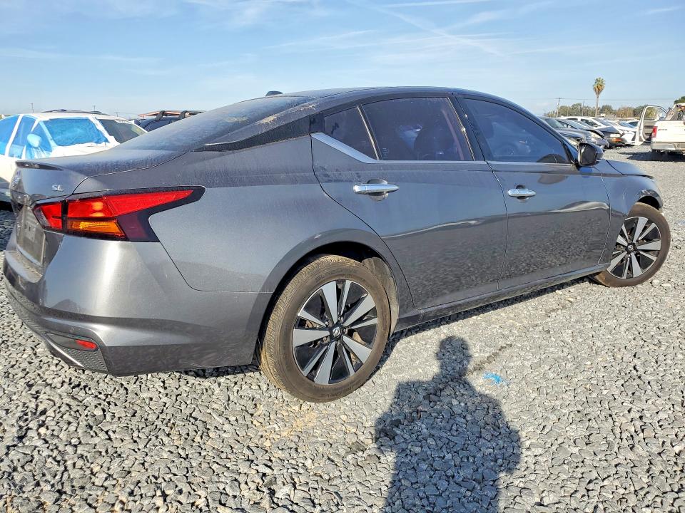79797725 :رقم المزاد ، 1N4BL4EV2KC238600 vin ، 2019 Nissan Altima مزاد بيع