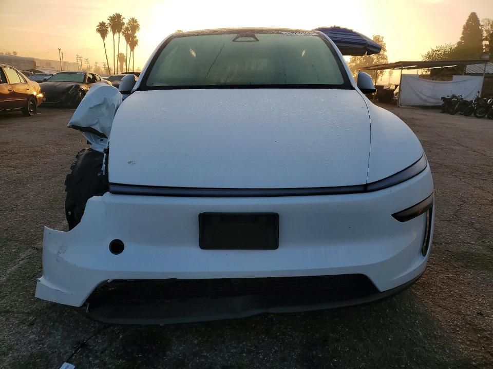 47202736 :رقم المزاد ، 7SAYGDED9TF548850 vin ، 2026 Tesla Model Y مزاد بيع