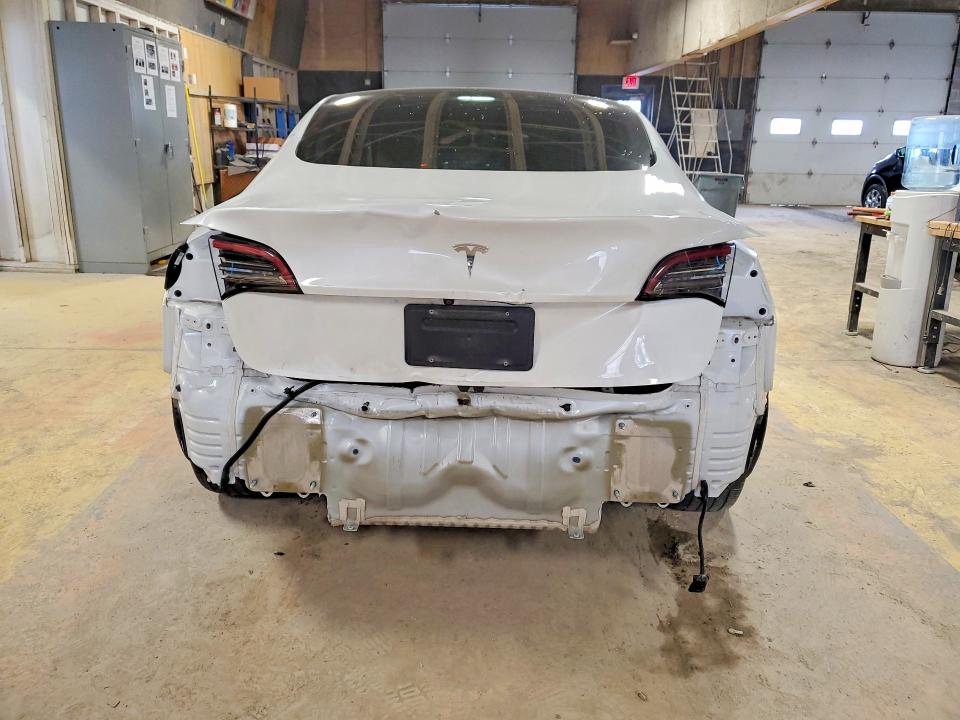 Продажа на аукционе авто 2023 Tesla Model 3, vin: 5YJ3E1EA8PF424060, номер лота: 46115986