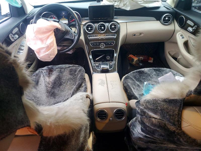 2015 Mercedes-benz C მანქანა იყიდება აუქციონზე, vin: 55SWF4KB0FU070699, აუქციონის ნომერი: 79220115