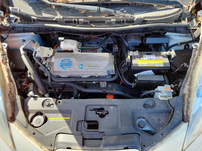 45961896 :رقم المزاد ، JN1AZ0CP8BT008452 vin ، 2011 Nissan Leaf مزاد بيع