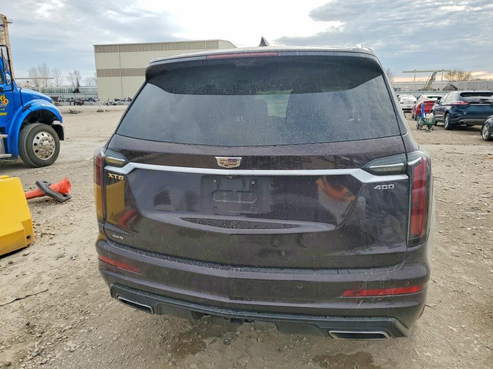 47826596 :رقم المزاد ، 1GYKPHRS0MZ165937 vin ، 2021 Cadillac Xt6 مزاد بيع