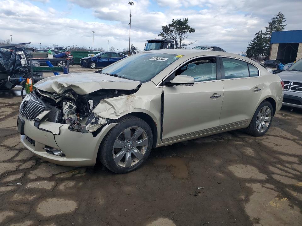 45588246 :رقم المزاد ، 1G4GG5E33DF264337 vin ، 2013 Buick Lacrosse مزاد بيع