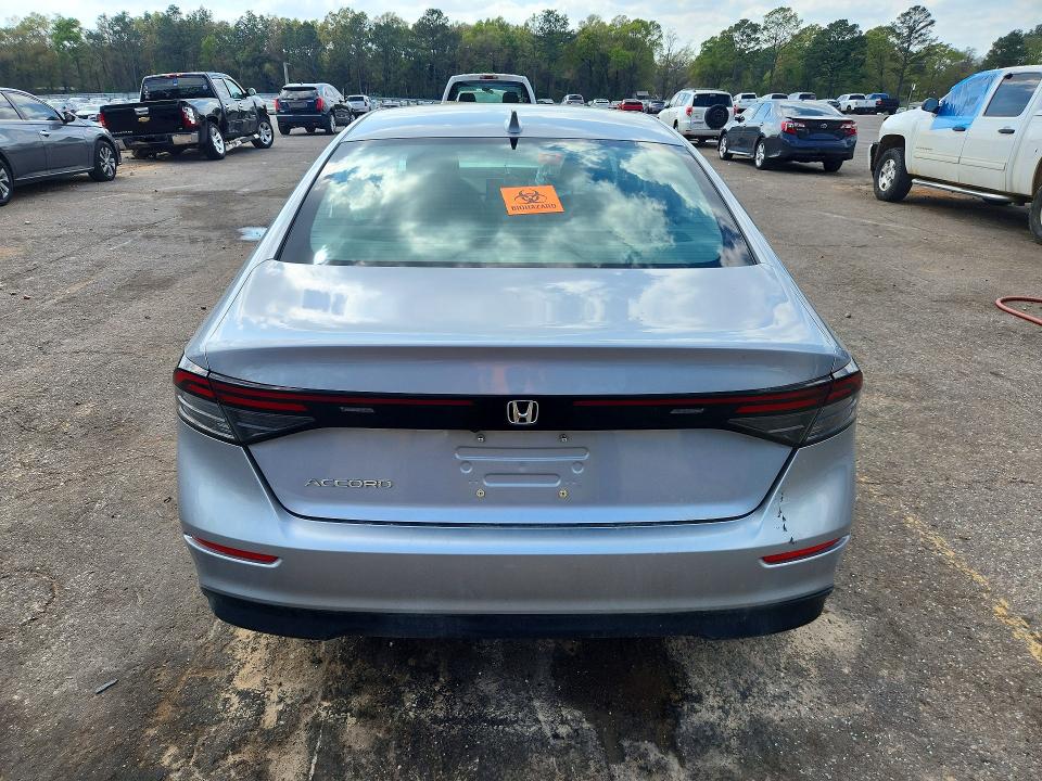 47090266 :رقم المزاد ، 1HGCY1F22PA053535 vin ، 2023 Honda Accord مزاد بيع