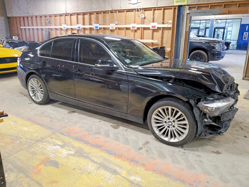 2014 Bmw 328 მანქანა იყიდება აუქციონზე, vin: WBA3B5G54ENS07827, აუქციონის ნომერი: 45918776