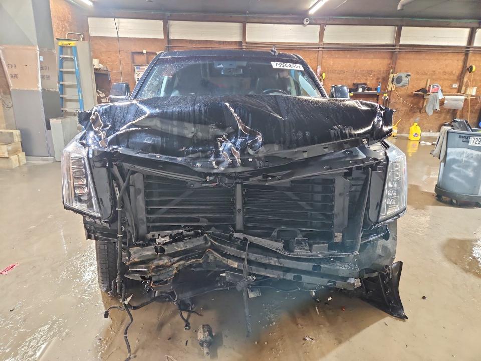 Продажа на аукционе авто 2018 Cadillac Escalade, vin: 1GYS4CKJ8JR390213, номер лота: 79595845
