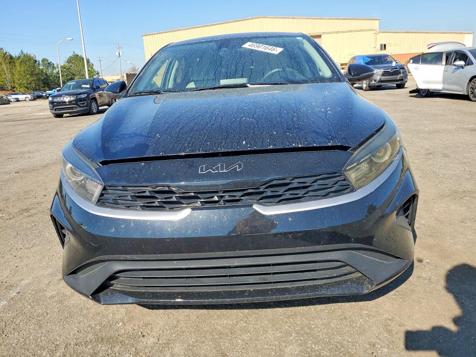 46901646 :رقم المزاد ، 3KPF24AD6NE488950 vin ، 2022 Kia Forte مزاد بيع