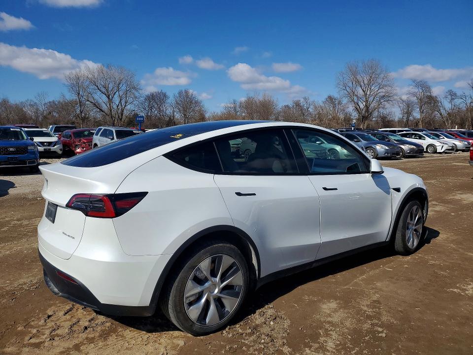 2023 Tesla Model Y მანქანა იყიდება აუქციონზე, vin: 7SAYGDEEXPF879905, აუქციონის ნომერი: 41980556