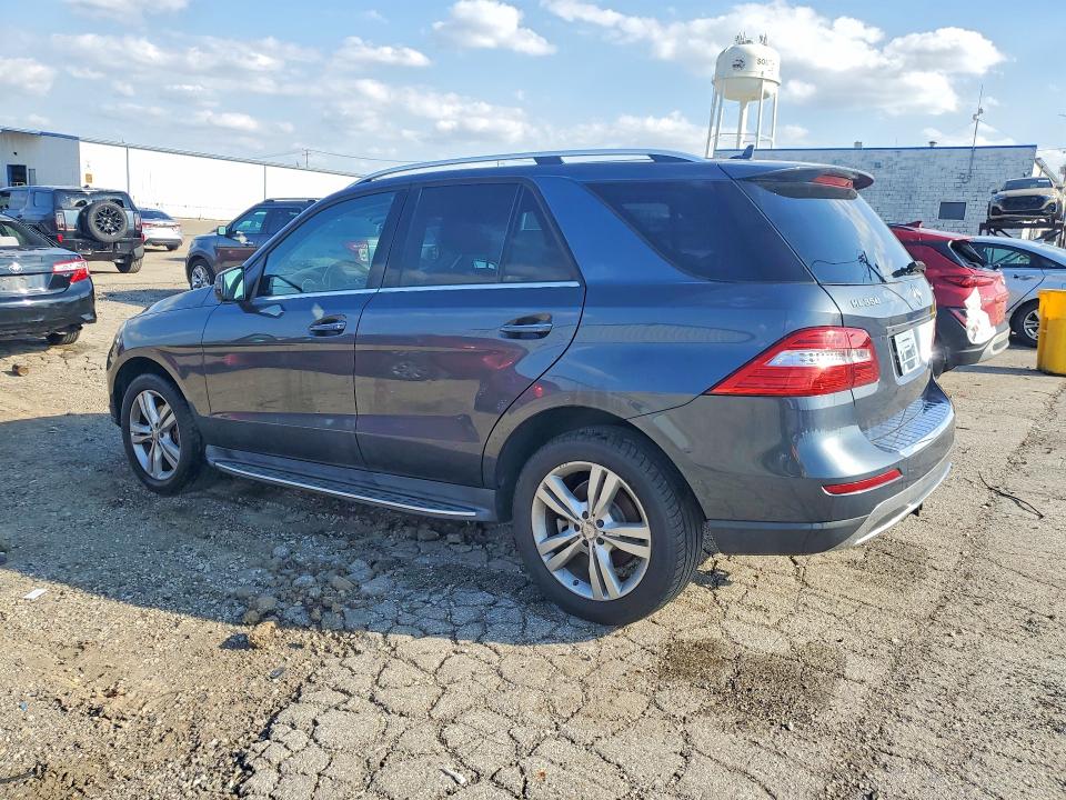 2015 Mercedes-benz Ml მანქანა იყიდება აუქციონზე, vin: 4JGDA5HB4FA563018, აუქციონის ნომერი: 47579546