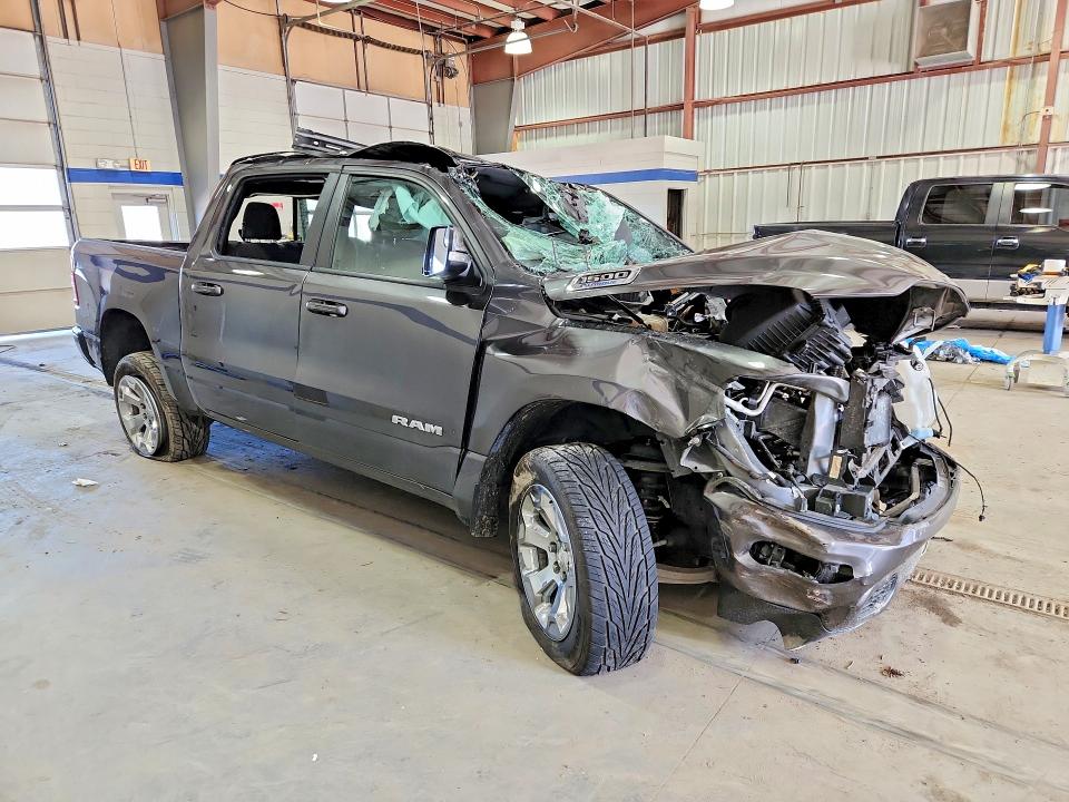Продажа на аукционе авто 2022 Ram 1500, vin: 1C6RRFFGXNN423982, номер лота: 46627596