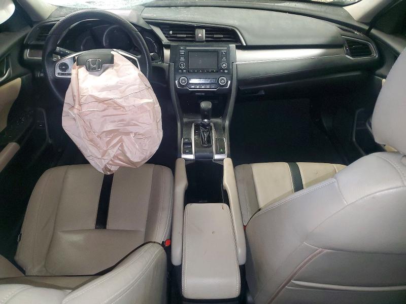 79371365 :رقم المزاد ، 19XFC2F5XJE036268 vin ، 2018 Honda Civic مزاد بيع