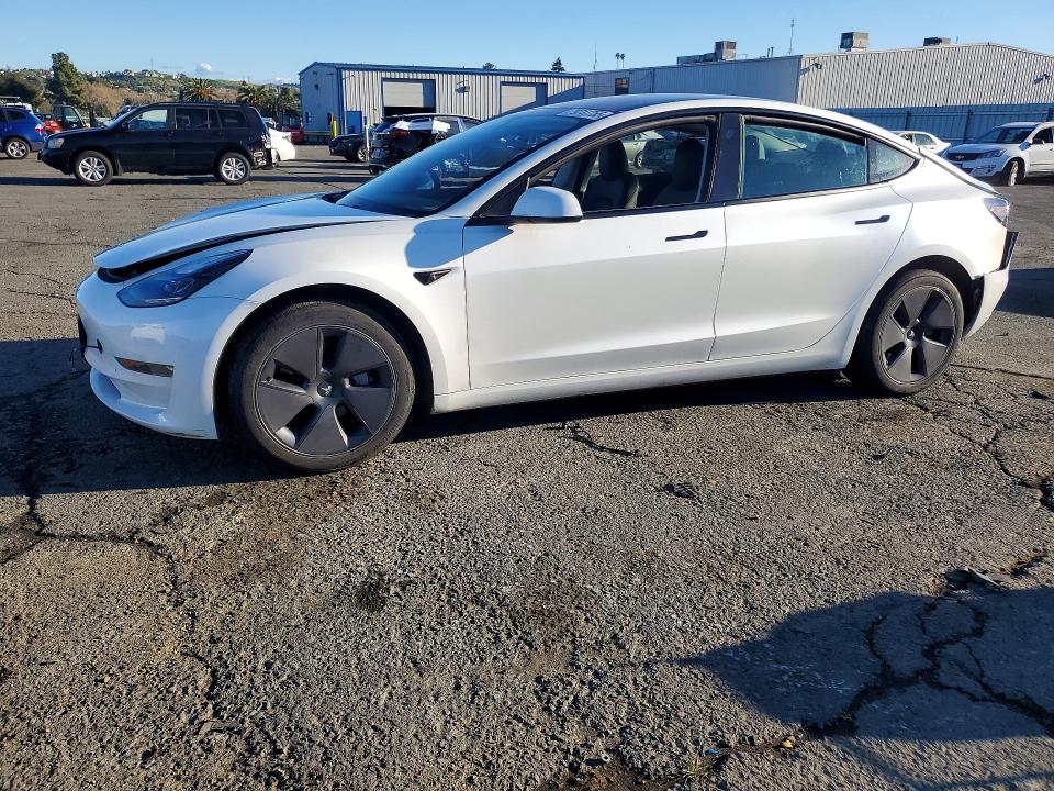79741755 :رقم المزاد ، 5YJ3E1EB5PF619848 vin ، 2023 Tesla Model 3 مزاد بيع