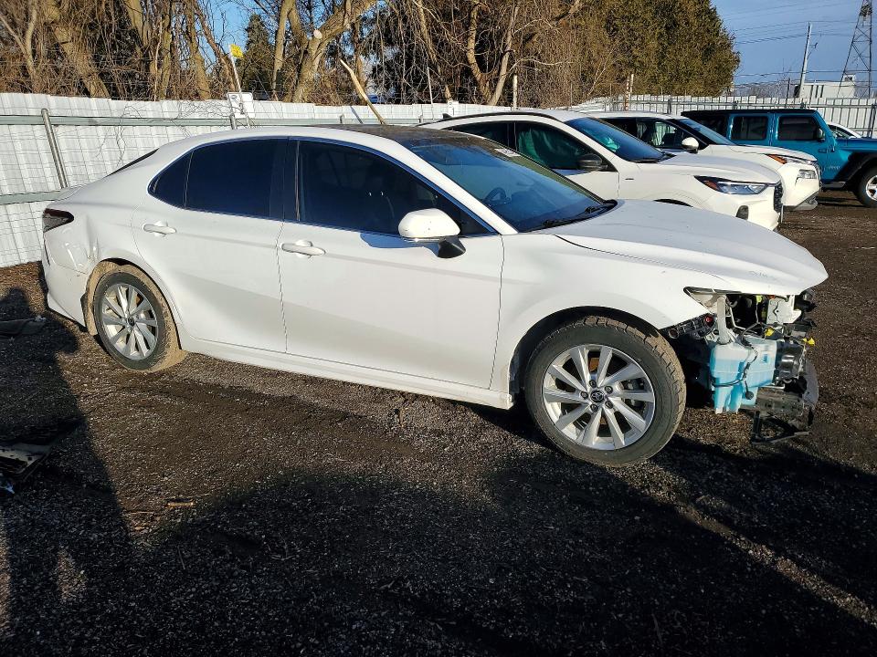 Продажа на аукционе авто 2022 Toyota Camry, vin: 4T1G11AK9NU661412, номер лота: 46950746