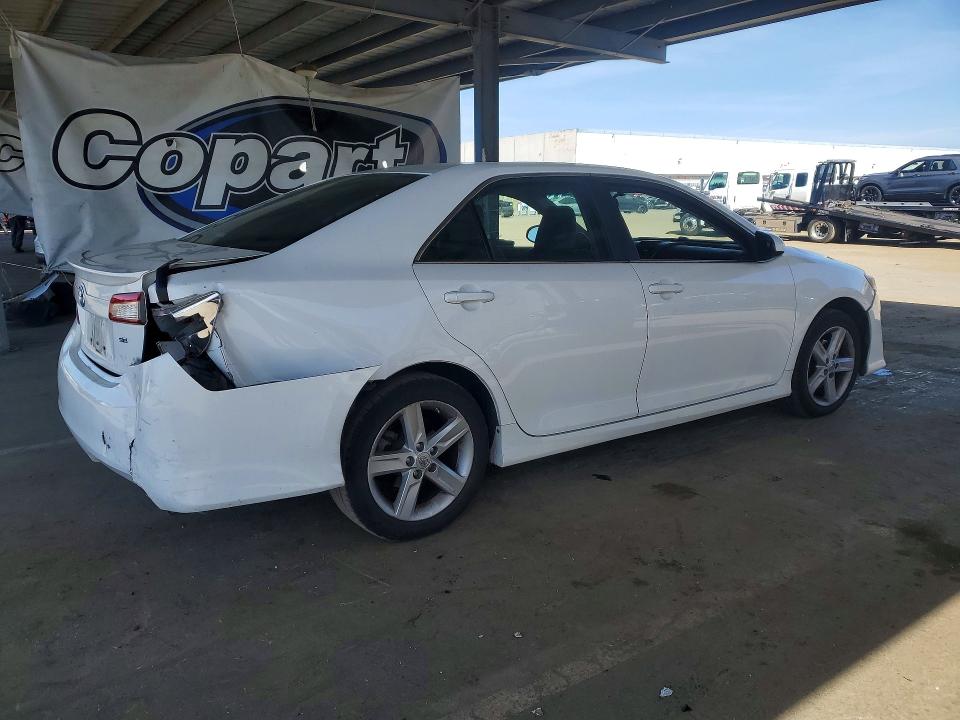 Продажа на аукционе авто 2013 Toyota Camry, vin: 4T1BF1FK6DU286582, номер лота: 41846276
