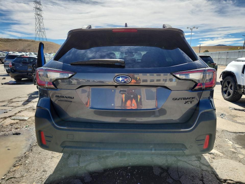 46521386 :رقم المزاد ، 4S4BTGLD1M3165160 vin ، 2021 Subaru Outback مزاد بيع