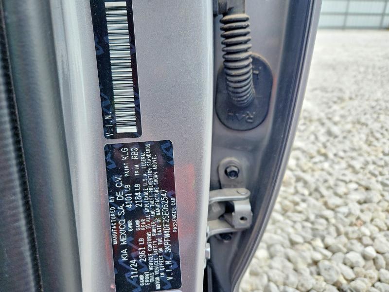 2025 Kia K4 მანქანა იყიდება აუქციონზე, vin: 3KPFW4DE2SE062547, აუქციონის ნომერი: 79961425