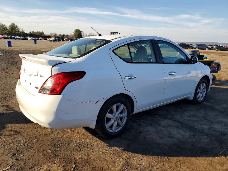 Продаж на аукціоні авто 2013 Nissan Versa, vin: 3N1CN7AP7DL818985, номер лоту: 45632726