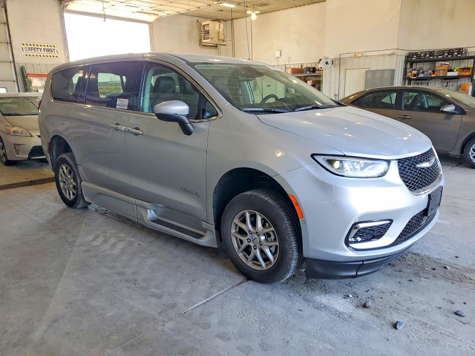 47630706 :رقم المزاد ، 2C4RC1BG0PR591624 vin ، 2023 Chrysler Pacifica مزاد بيع