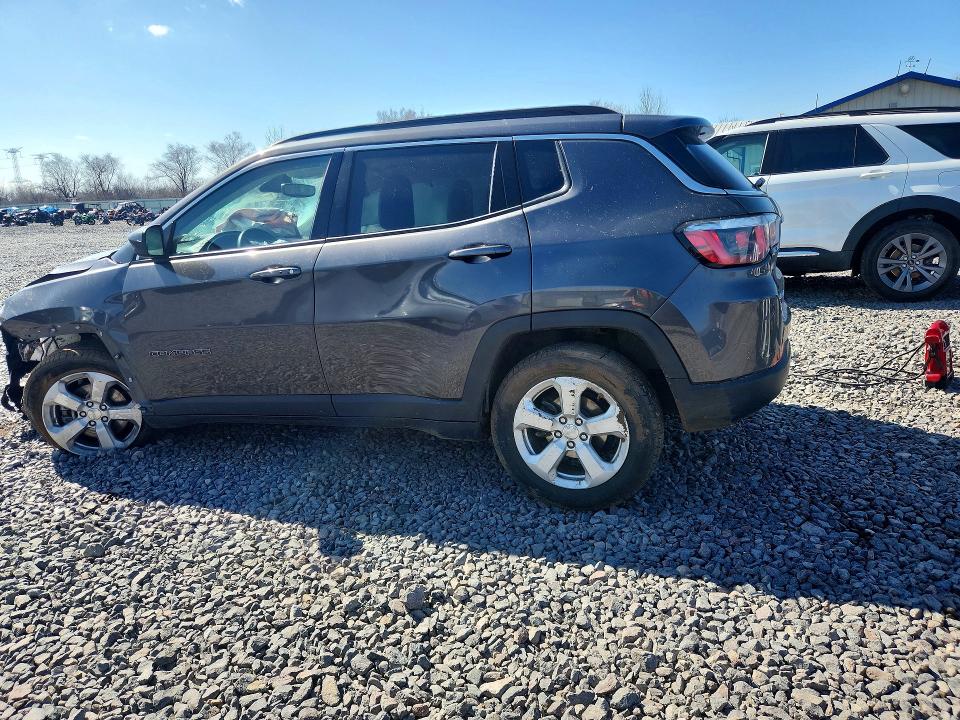 45622296 :رقم المزاد ، 3C4NJDBB6JT139093 vin ، 2018 Jeep Compass مزاد بيع