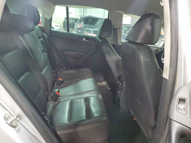 45558396 :رقم المزاد ، WVGAV3AXXEW554391 vin ، 2014 Volkswagen Tiguan مزاد بيع