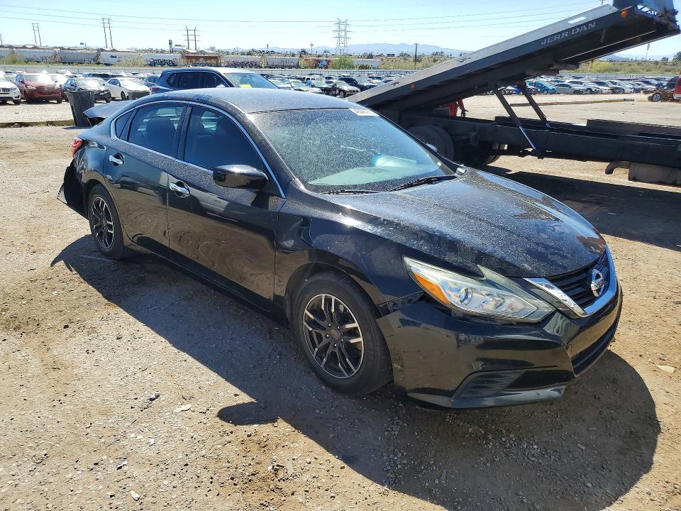 Продажа на аукционе авто 2017 Nissan Altima, vin: 1N4AL3AP8HN337125, номер лота: 46026056