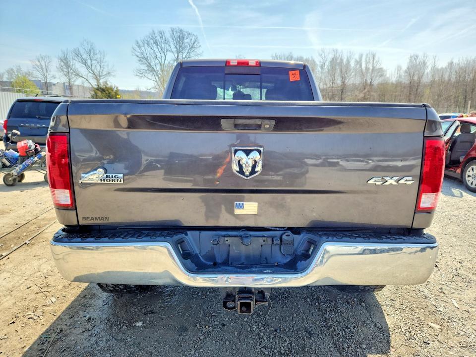 47337866 :رقم المزاد ، 3C6UR5DL5FG651452 vin ، 2015 Ram 2500 مزاد بيع