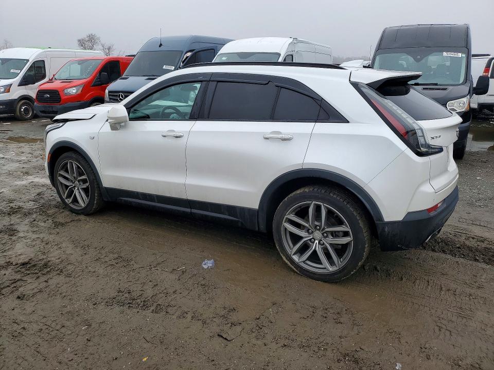 79677265 :رقم المزاد ، 1GYFZFR40KF103776 vin ، 2019 Cadillac Xt4 مزاد بيع