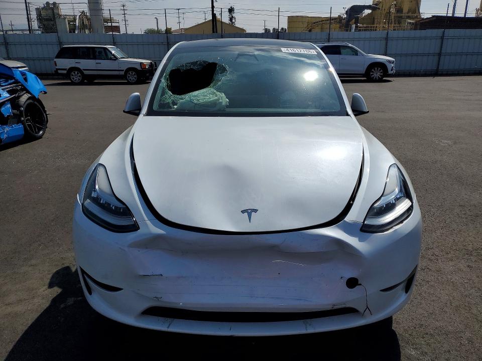 2023 Tesla Model Y მანქანა იყიდება აუქციონზე, vin: 7SAYGDEE2PA074106, აუქციონის ნომერი: 41612786