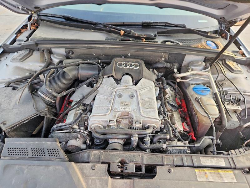 41781726 :رقم المزاد ، WAUBGAFL2FA011531 vin ، 2015 Audi S4 مزاد بيع