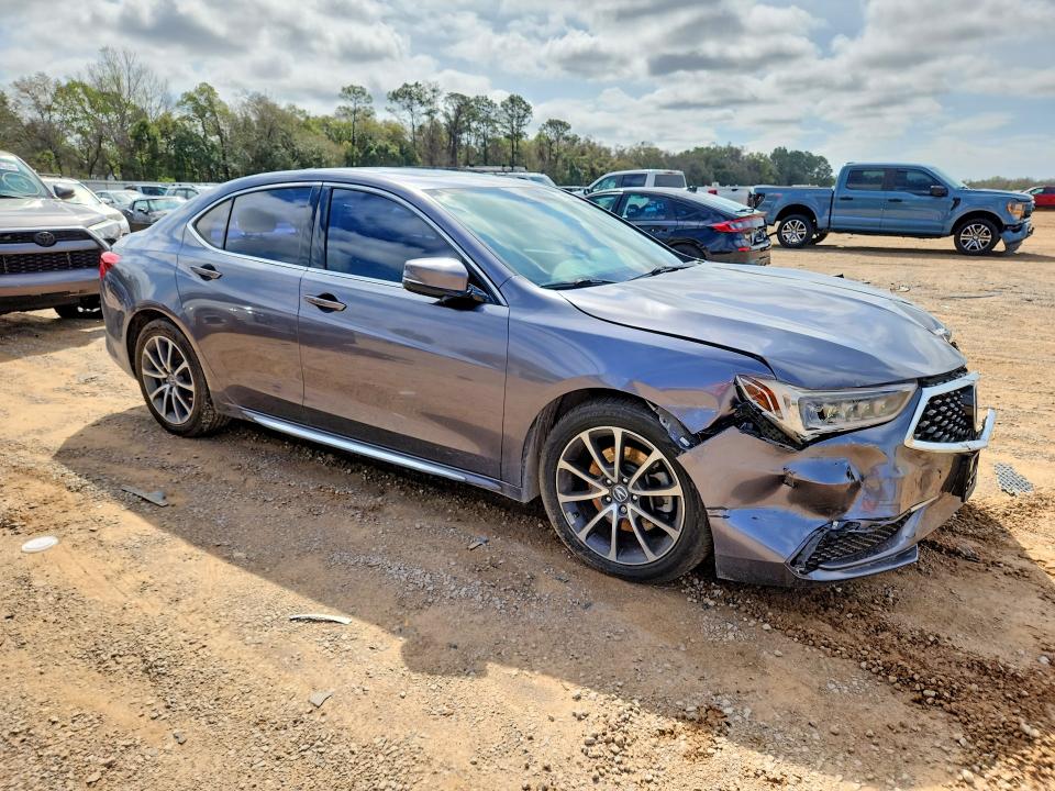 41661886 :رقم المزاد ، 19UUB2F50JA001723 vin ، 2018 Acura Tlx مزاد بيع