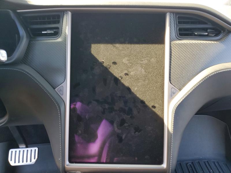 2018 Tesla Model X მანქანა იყიდება აუქციონზე, vin: 5YJXCBE48JF137168, აუქციონის ნომერი: 45493616