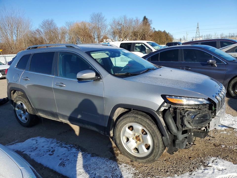 78716065 :رقم المزاد ، 1C4PJMCS9GW173832 vin ، 2016 Jeep Cherokee مزاد بيع