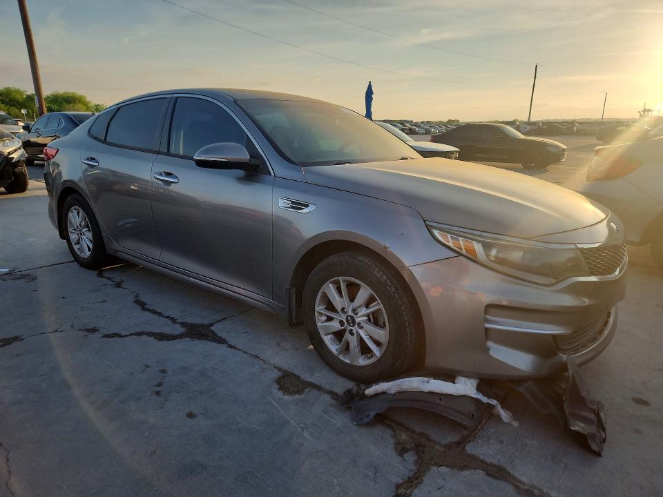 48335846 :رقم المزاد ، 5XXGT4L3XHG173120 vin ، 2017 Kia Optima مزاد بيع