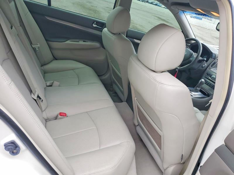 46014856 :رقم المزاد ، JN1CV6AR1FM524115 vin ، 2015 Infiniti Q40 مزاد بيع